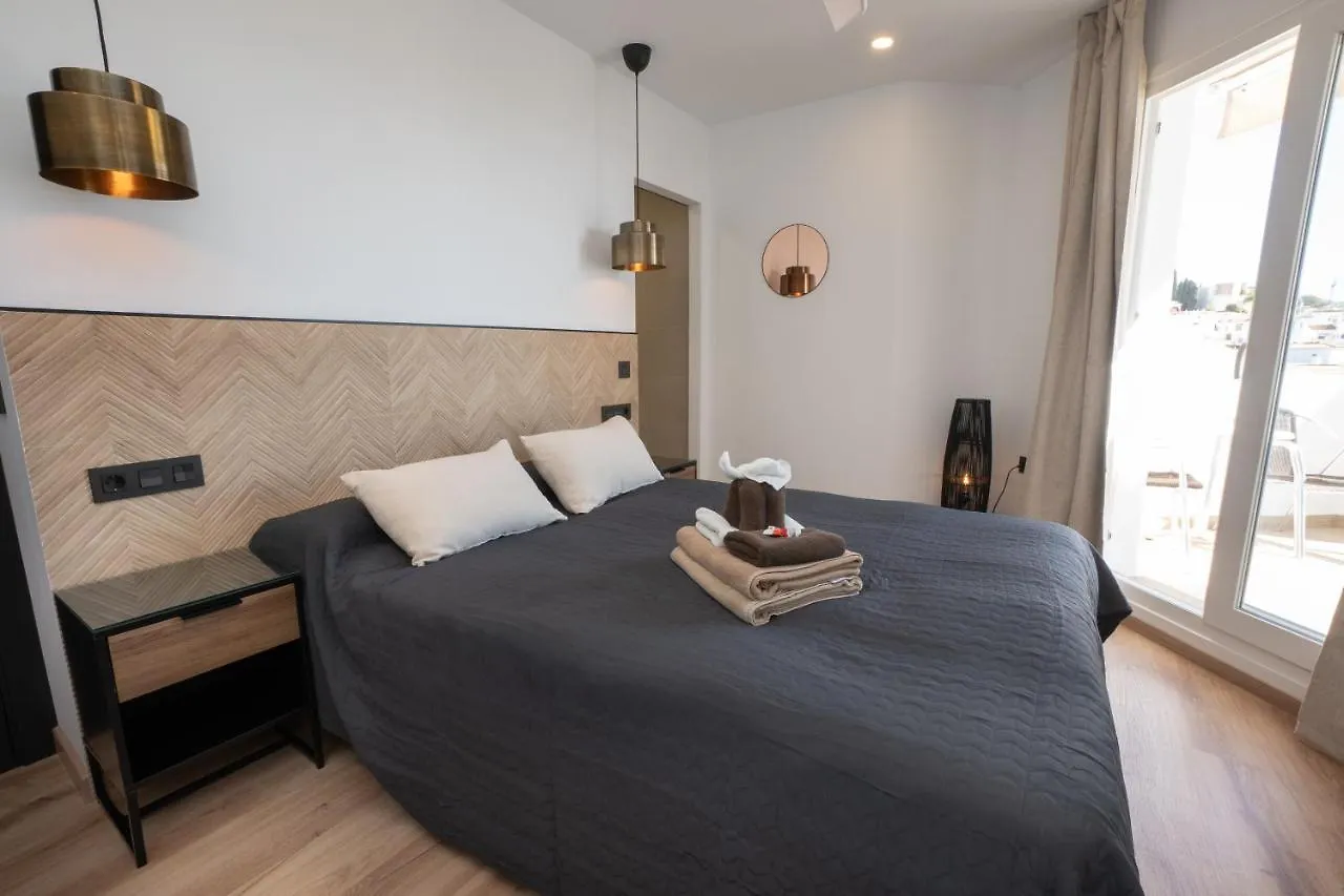 Guest house Hostal Casa Mercedes Nerja