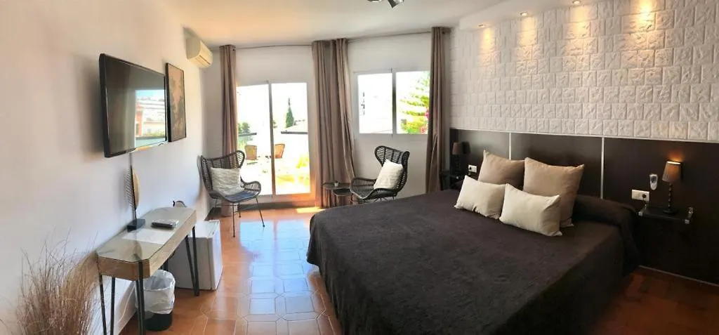 Hostal Casa Mercedes Nerja