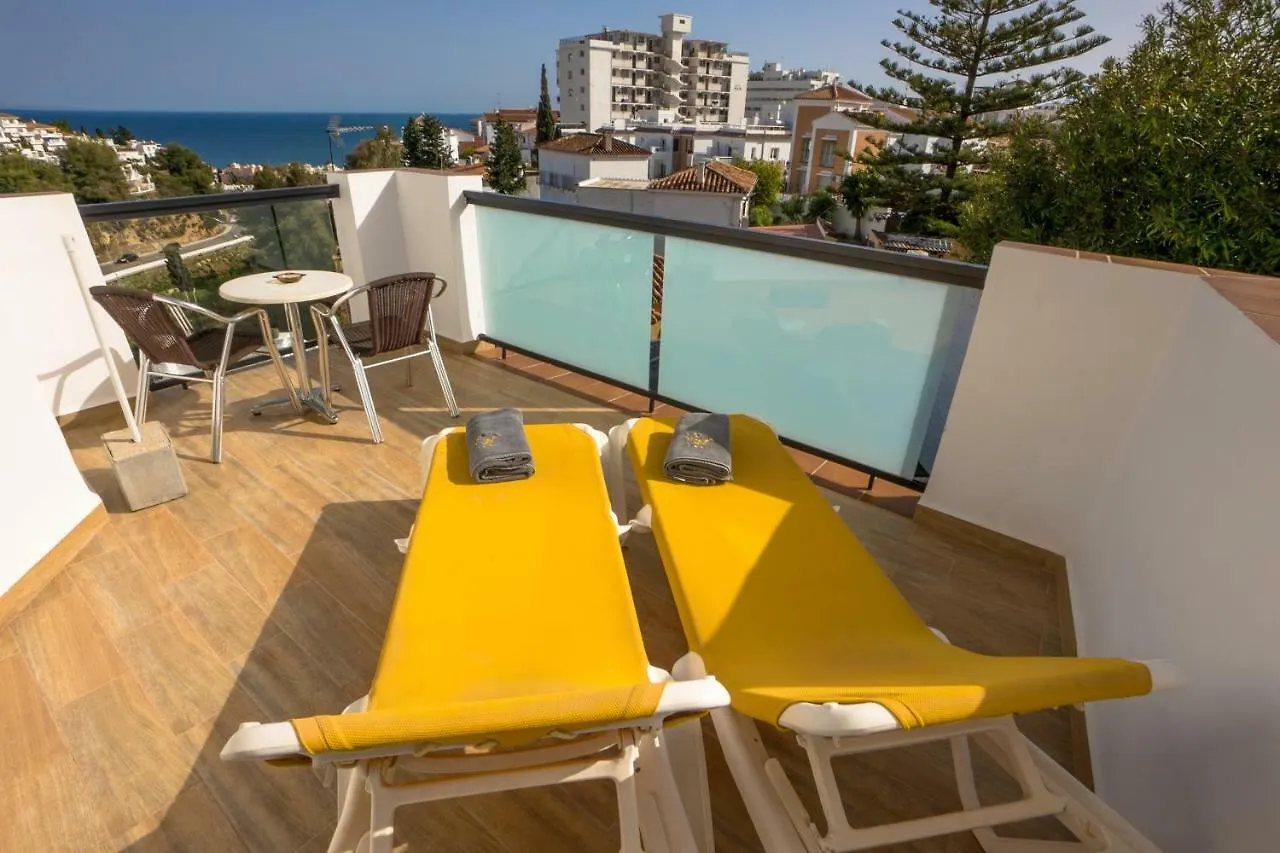 Guest house Hostal Casa Mercedes Nerja