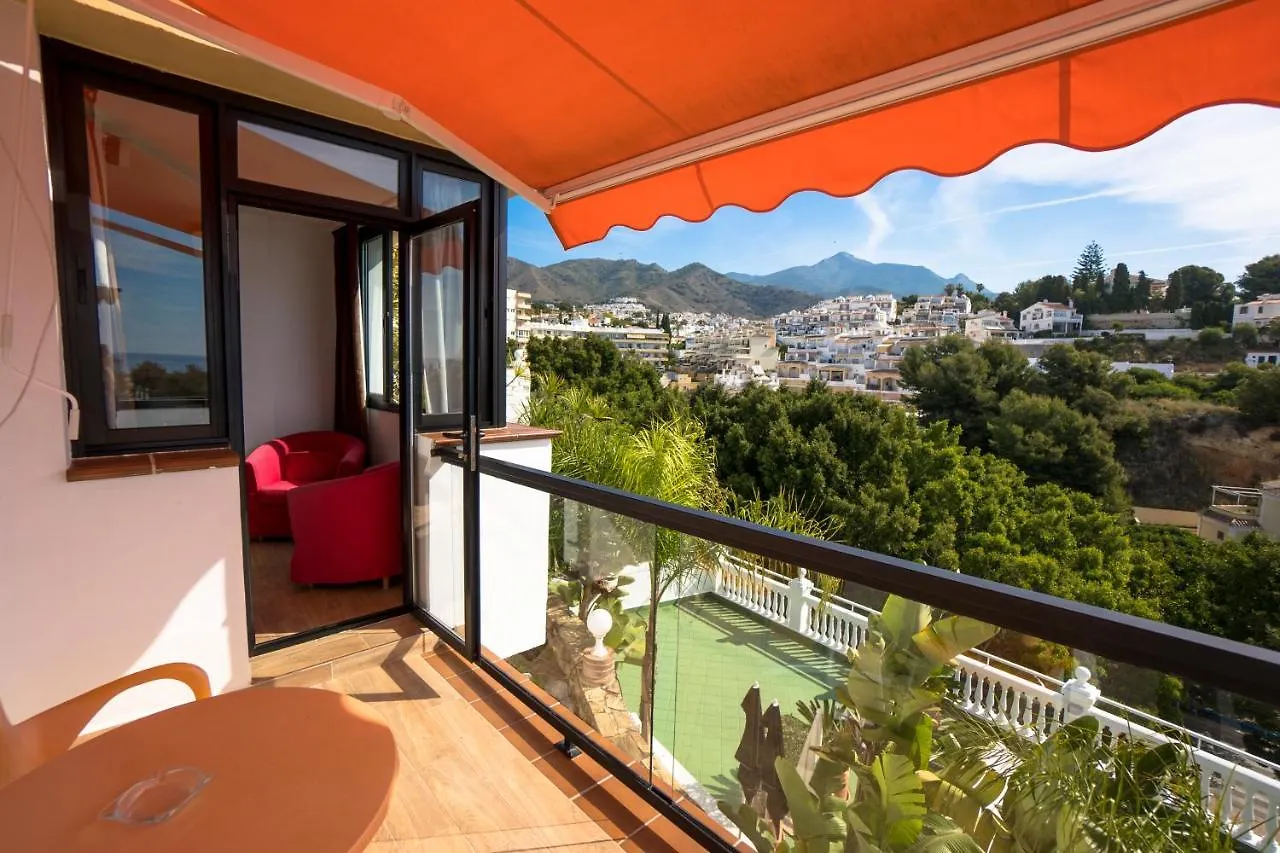 Hostal Casa Mercedes Nerja 2*,  Spain